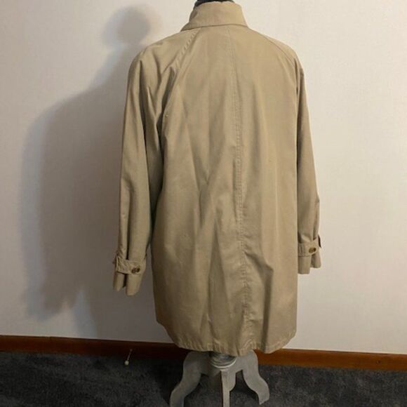 London Towne Tan Trench coat with stripe zip out lining size 12 - Picture 2 of 5